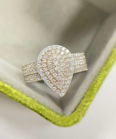 Arleth Diamond Engagement Ring