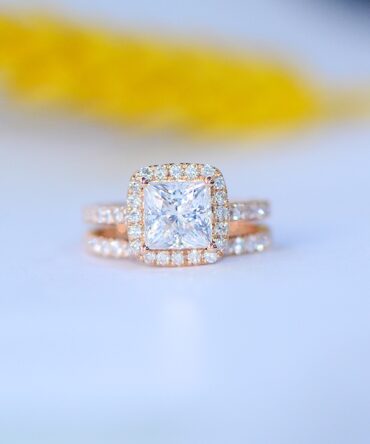 Clara Moissanite - Diamond Bridal Ring Set