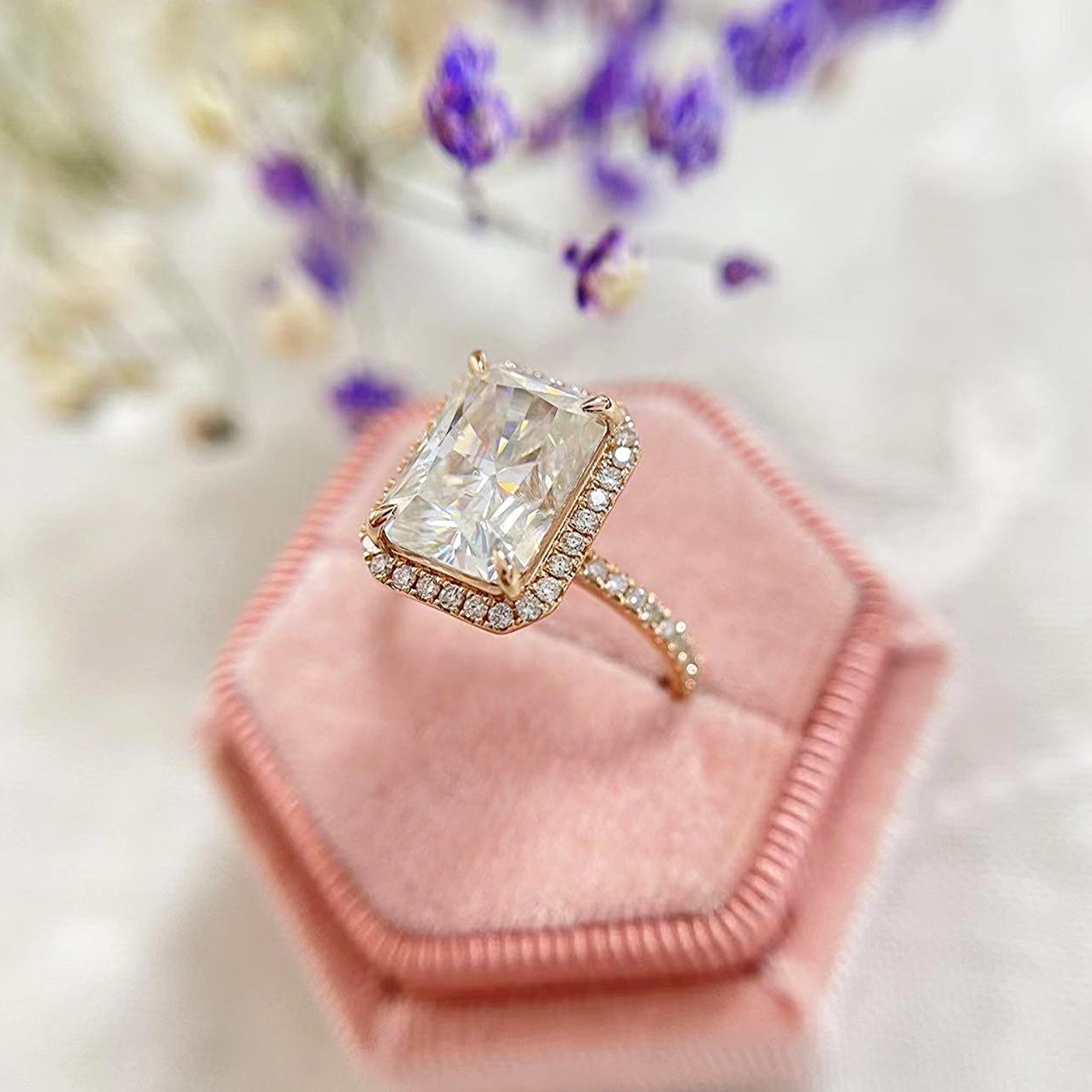 Blossom Lab-Diamond Engagement Ring - Image 4