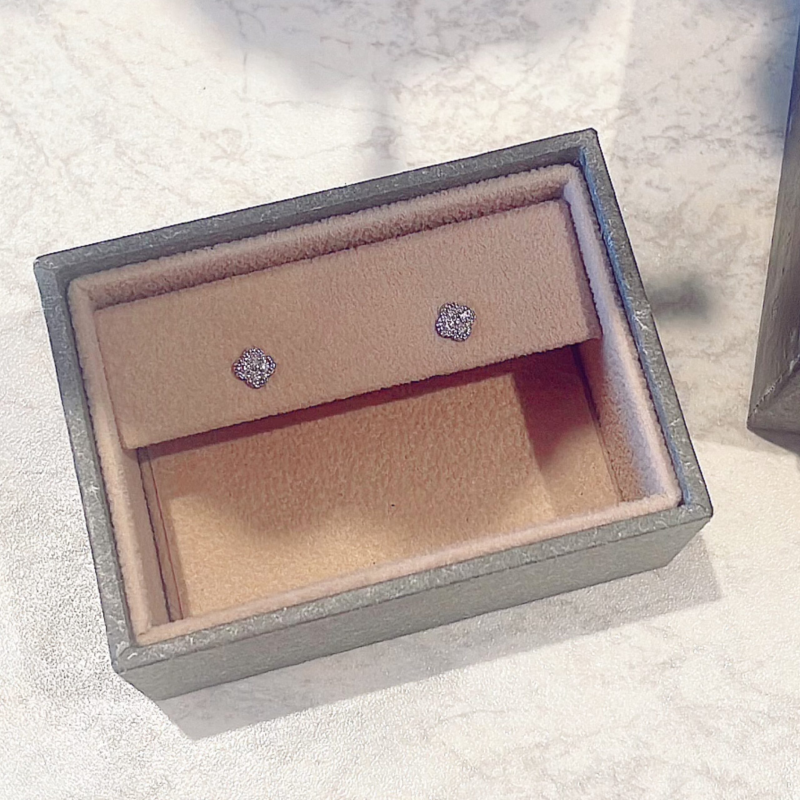 Adele Clover Diamond Earrings - Image 2