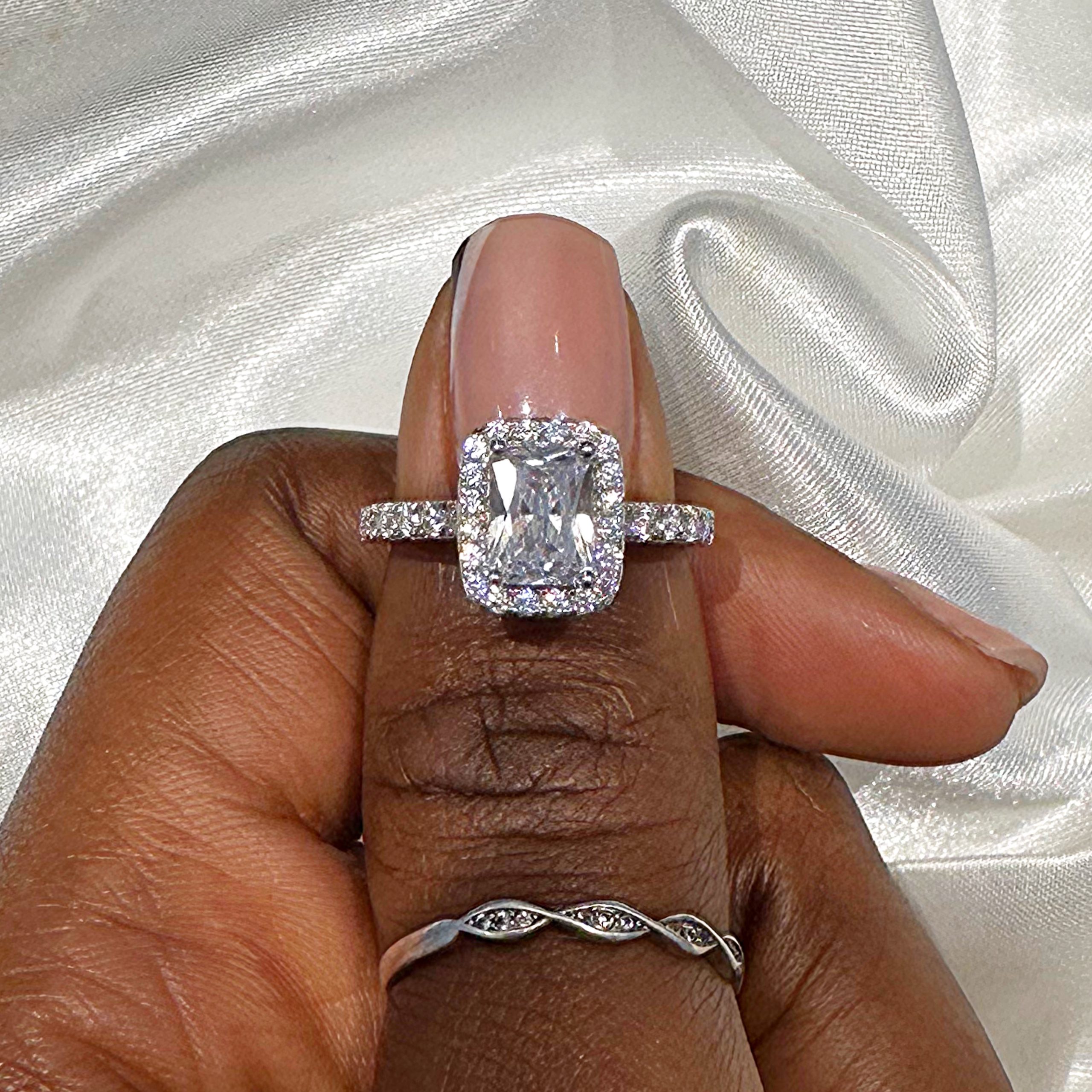 Mia Lab-Diamond Engagement Ring - Image 2